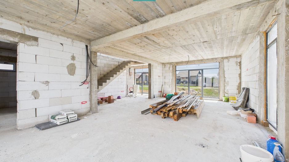 Casa cu etaj la gri in Zimandul Nou - Poză 12