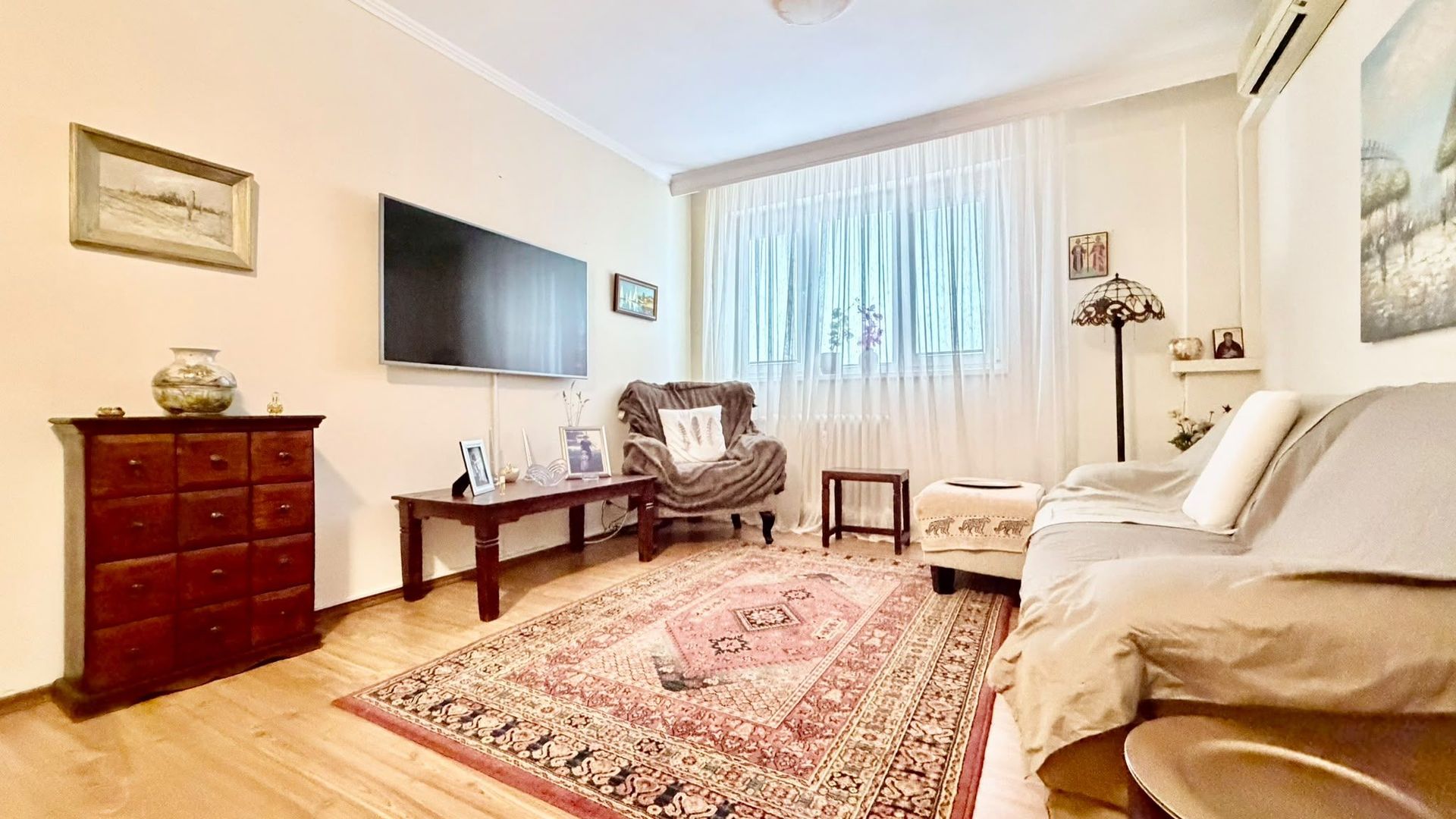 Apartament 3 camere Vitan Bloc Reabilitat - Poză 1