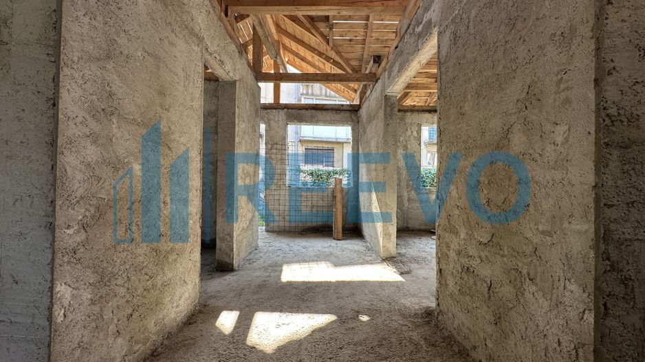 Casă de vânzare, centrală, pe str. Oituz, Bacău - Poză 13