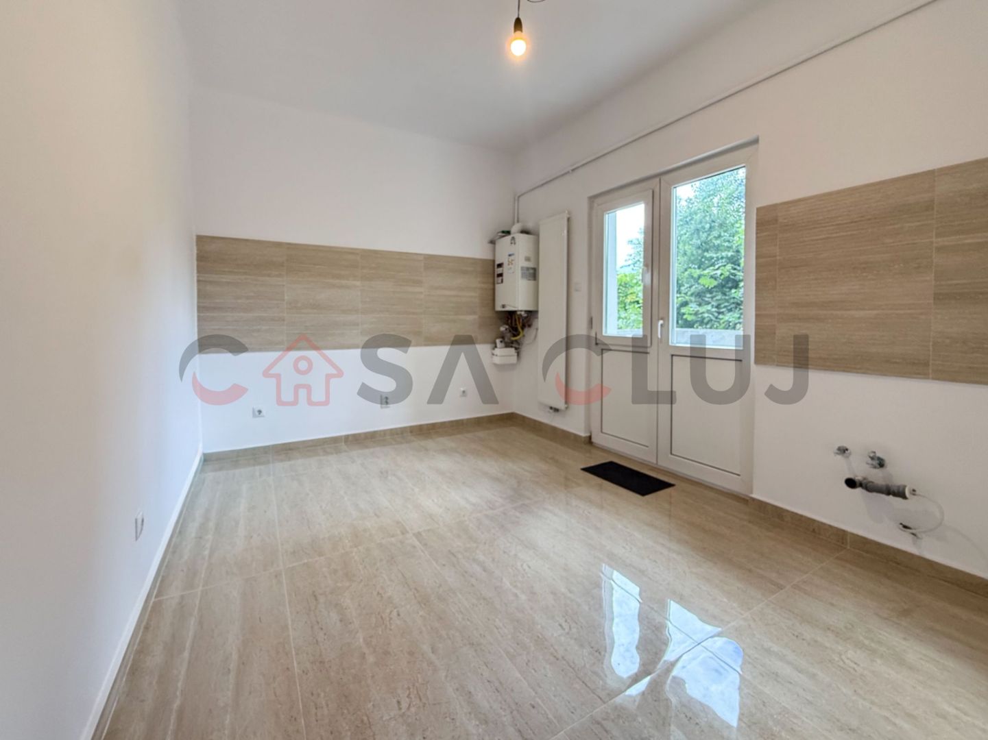 3 camere, finisat modern, etaj 1, central - Poză 5