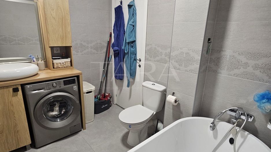 Apartament 3 camere, terasă 34 mp, zonă liniștită. - Poză 7