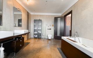 Vilă Individuală Premium | 11 Camere | Zona Pipera - Iancu Nicolae - Poză 23