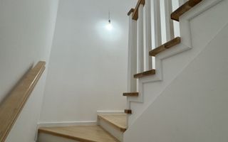 Duplex cu 4 camere si teren generos de 352 mp – Mosnita Noua - Poză 9