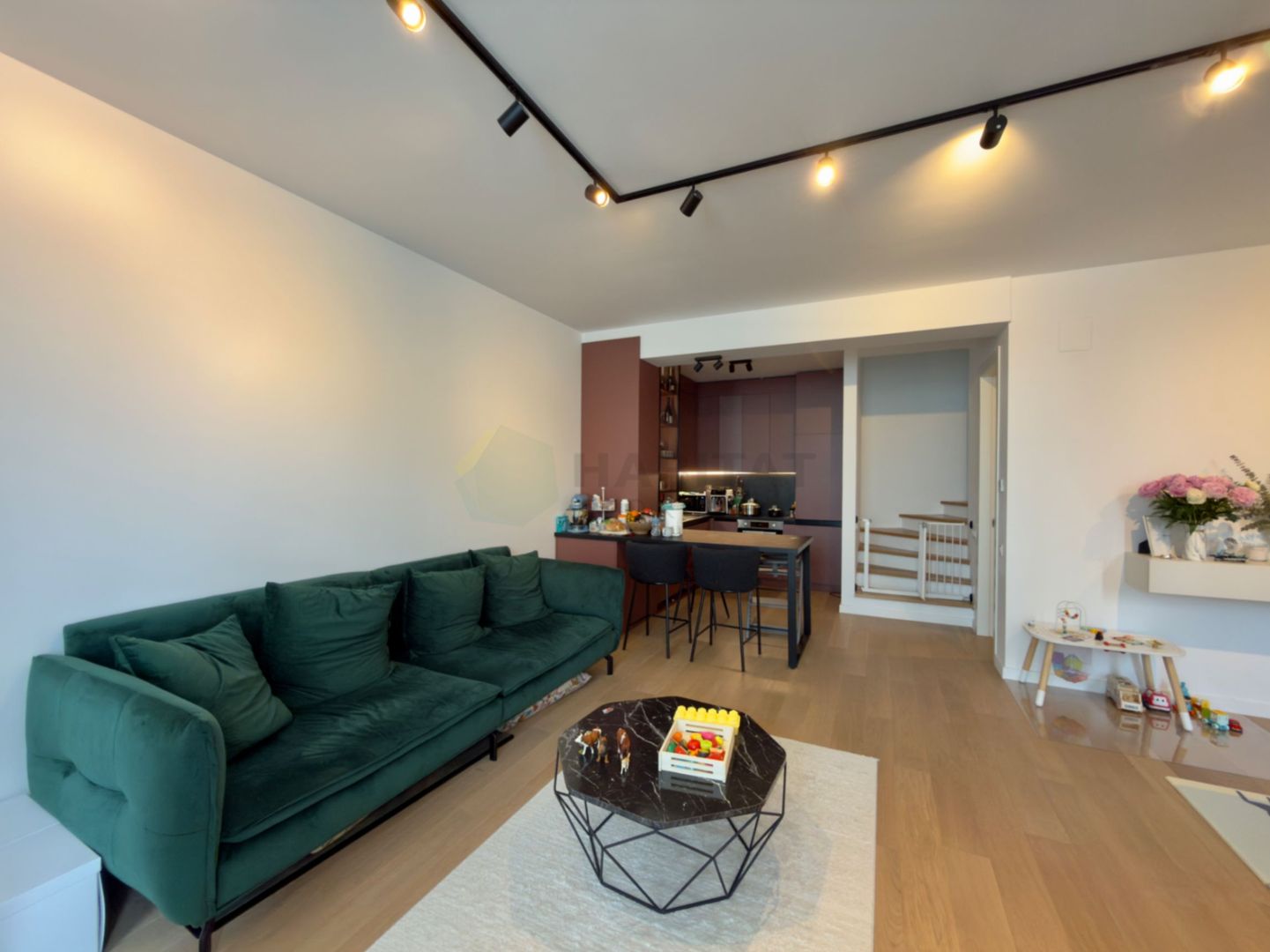 Vila urbana 3 camere | Tunari-Parc - Poză 4
