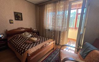 Apartament 4 camere zona centrala etaj 2 - Poză 3