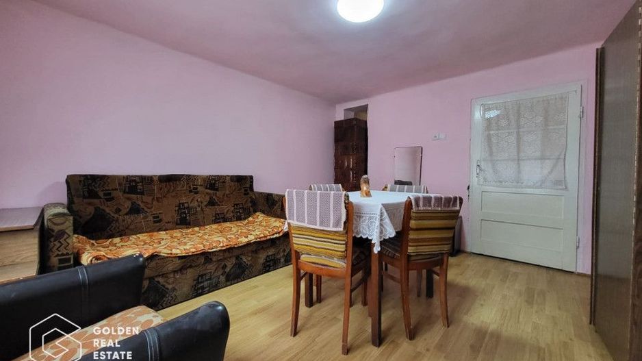 Casa cu 2 corpuri de cladire, oras Lipova - Poză 8