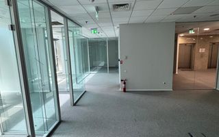 SPAȚIU BIROURI DE ÎNCHIRIAT IN ZONA PREMIUM + PARCARE + ROOFTOP - Poză 13