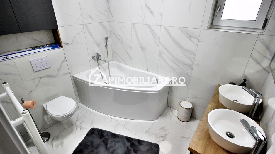 Apartament 3 camere, la cheie mobilat ,2 balcoane,2 parcări - Poză 7