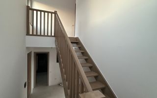 Casa cu 4 camere - Dumbravita - Poză 13