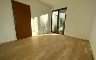 Casa cu 5 camere - Dumbravita - Poză 11