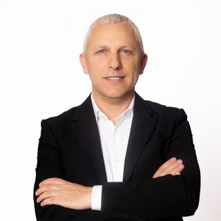 Robert Gargaianu - Activ Imobiliare