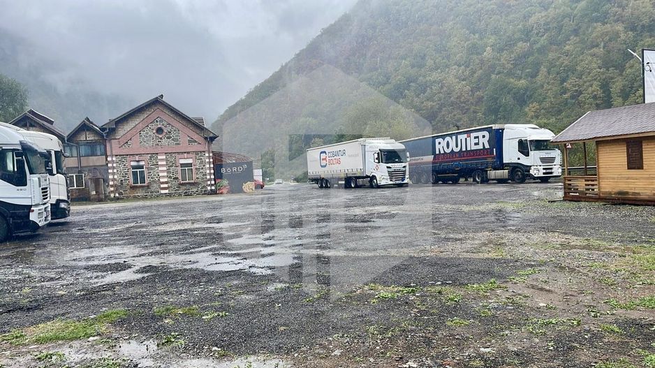 Parcare+Spalatorie/Vulcanizare/service Auto- Valea Oltului-Investitie - Poză 9