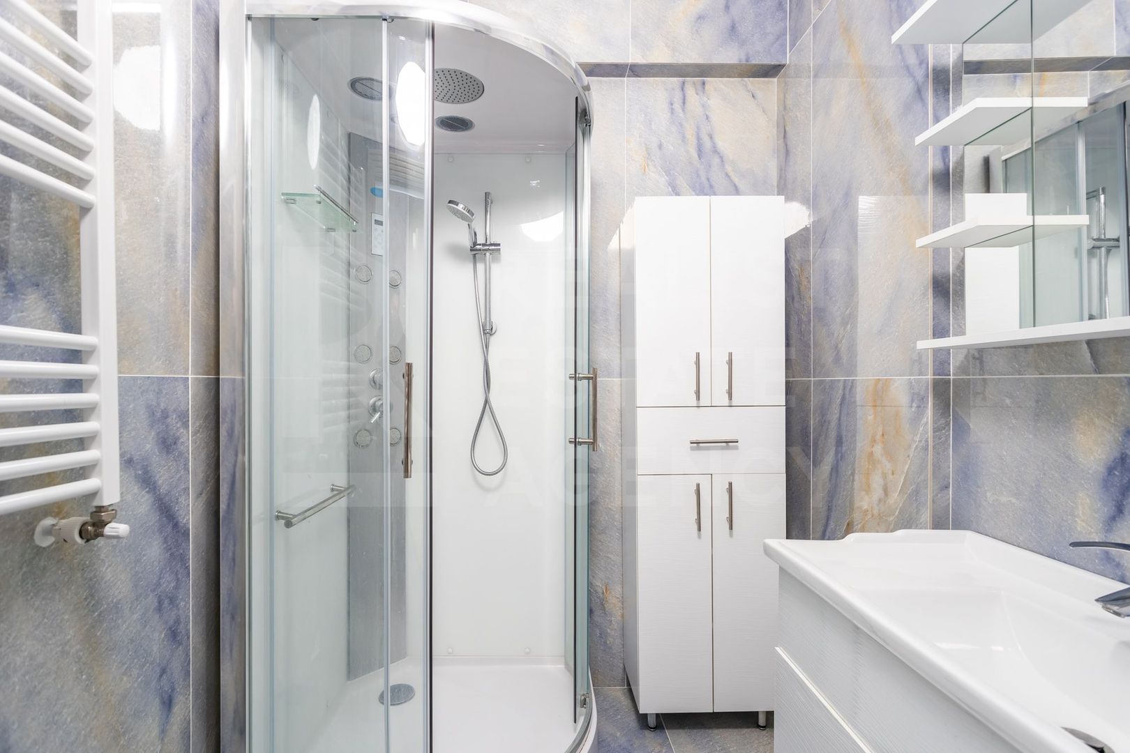 Chirie, apartament, 2 camere, str. Vasile Alecsandri, Centru - Poză 8