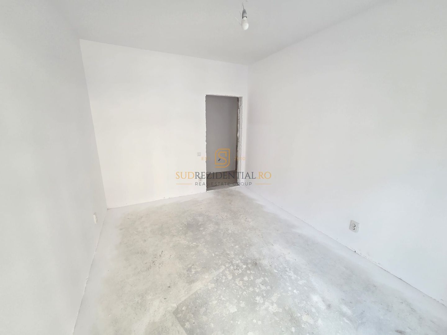 Apartament 3 camere cu curte proprie, aproape de metrou Berceni - Poză 10