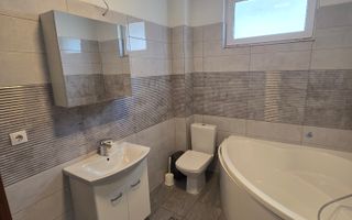 Vila individuala spatioasa ideala Afacere After School - Poză 15