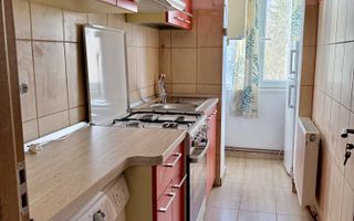 Apartament 2 camere 55 mp con.-etaj 1- Zona Decebal - Poză 4