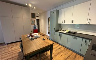 Gradina proprie. Mobilat si utilat. 3 locuri de parcare. Timisoara Aradului - Poză 3