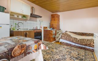 Gospodărie completă la preț de apartament mic. - Poză 5