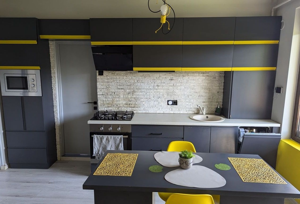 Apartament cu 3 camere, 2 balcoane și 2 locuri de parcare – Borhanci - Poză 1