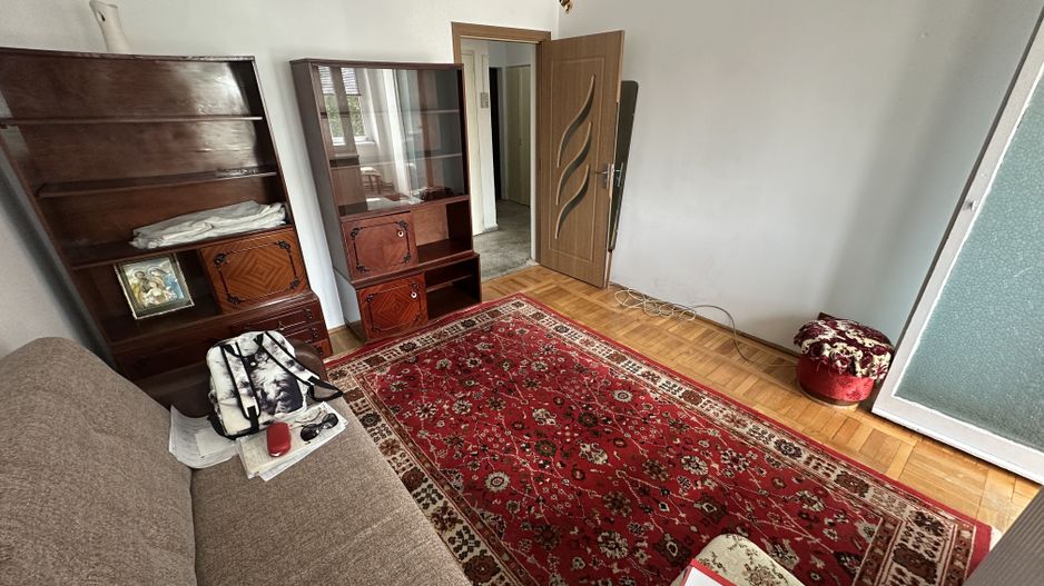Apartament 2 camere etaj 2  decomandat - Poză 4