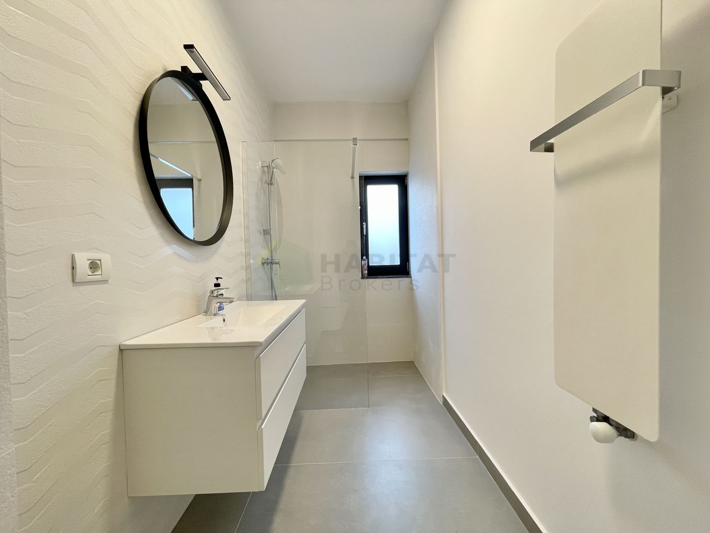 Apartament 2 camere Bd. Pipera mobilat - Poză 13