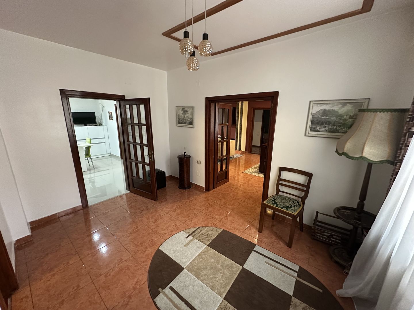 Apartament cu 3 camere în zona P-ta Unirii - Poză 13