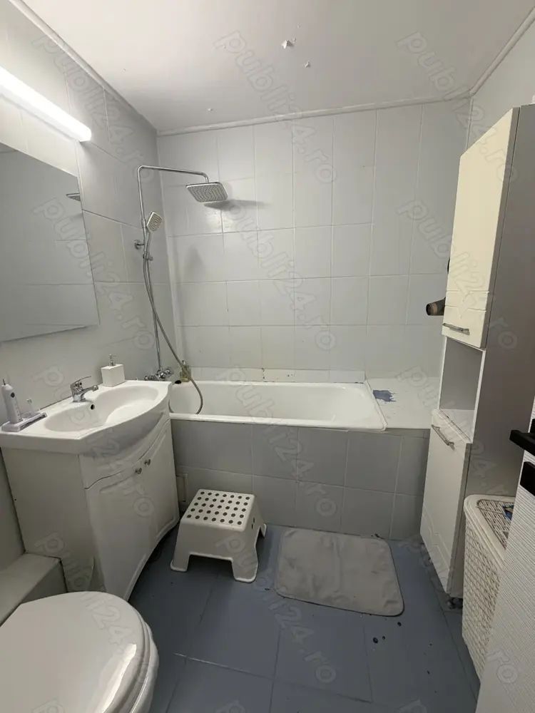 Vânzare apartament 3 camere, bloc 1986, Titan-Faur - Poză 9