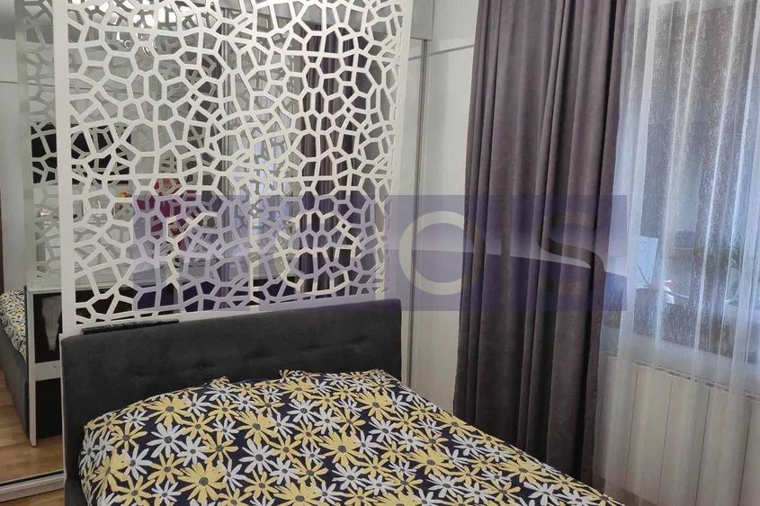 DE VANZARE PRELUNGIREA GHENCEA 2 CAMERE 70 MP | DECOMANDAT - Poză 3