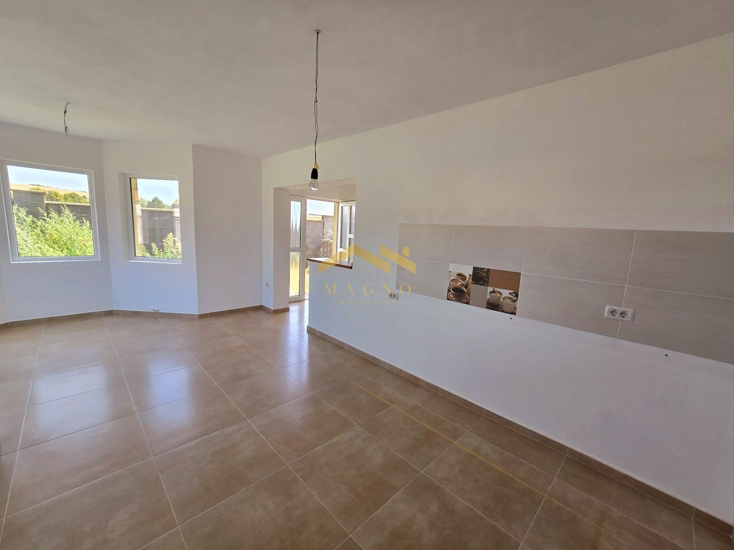 VILA P+M NOUA DE VANZARE IN LIPOVA BAI - Poză 5