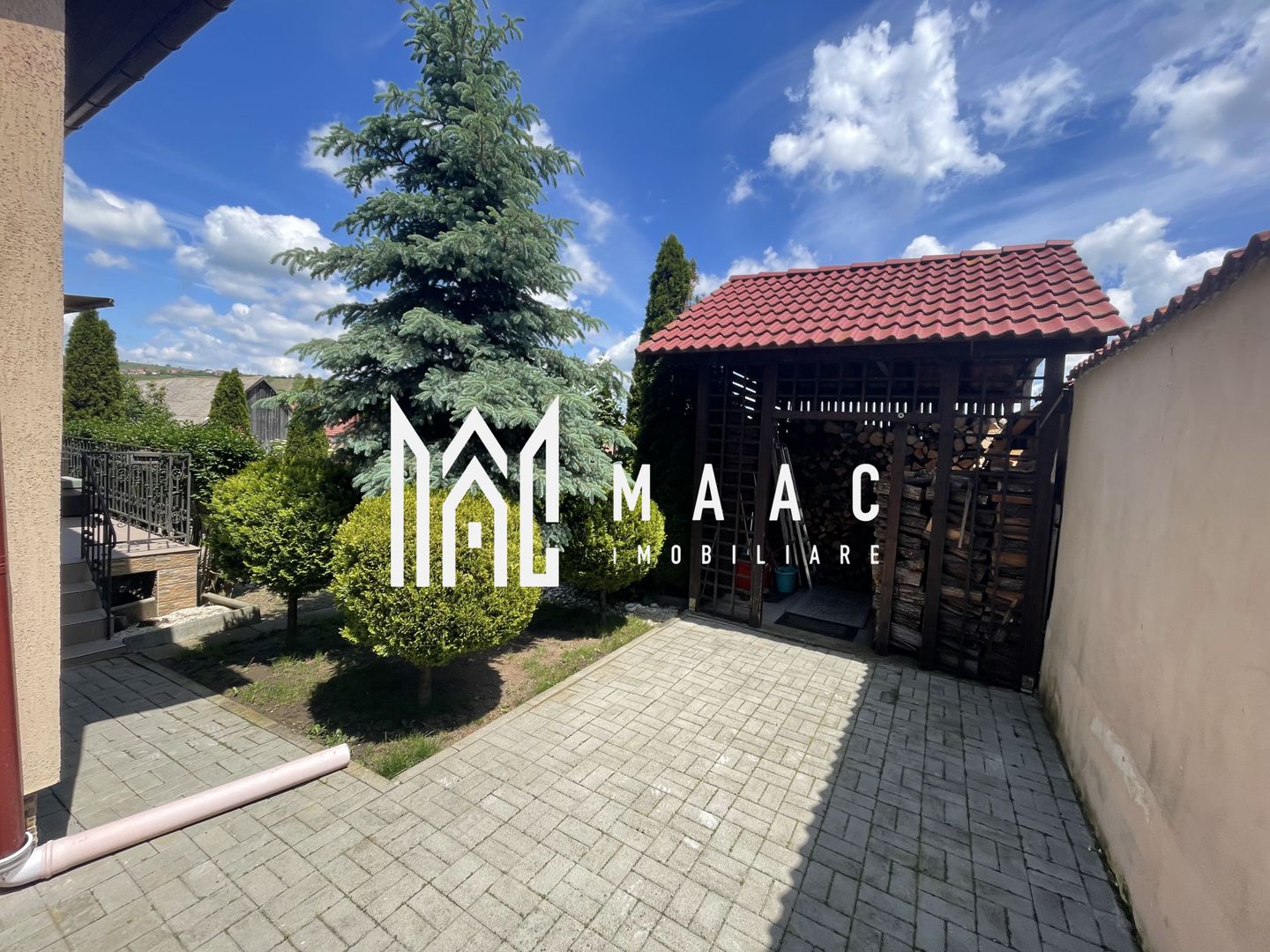 Casă complet mobilată cu teren 407 mp I garaj și foișor I Șura Mare - Poză 25