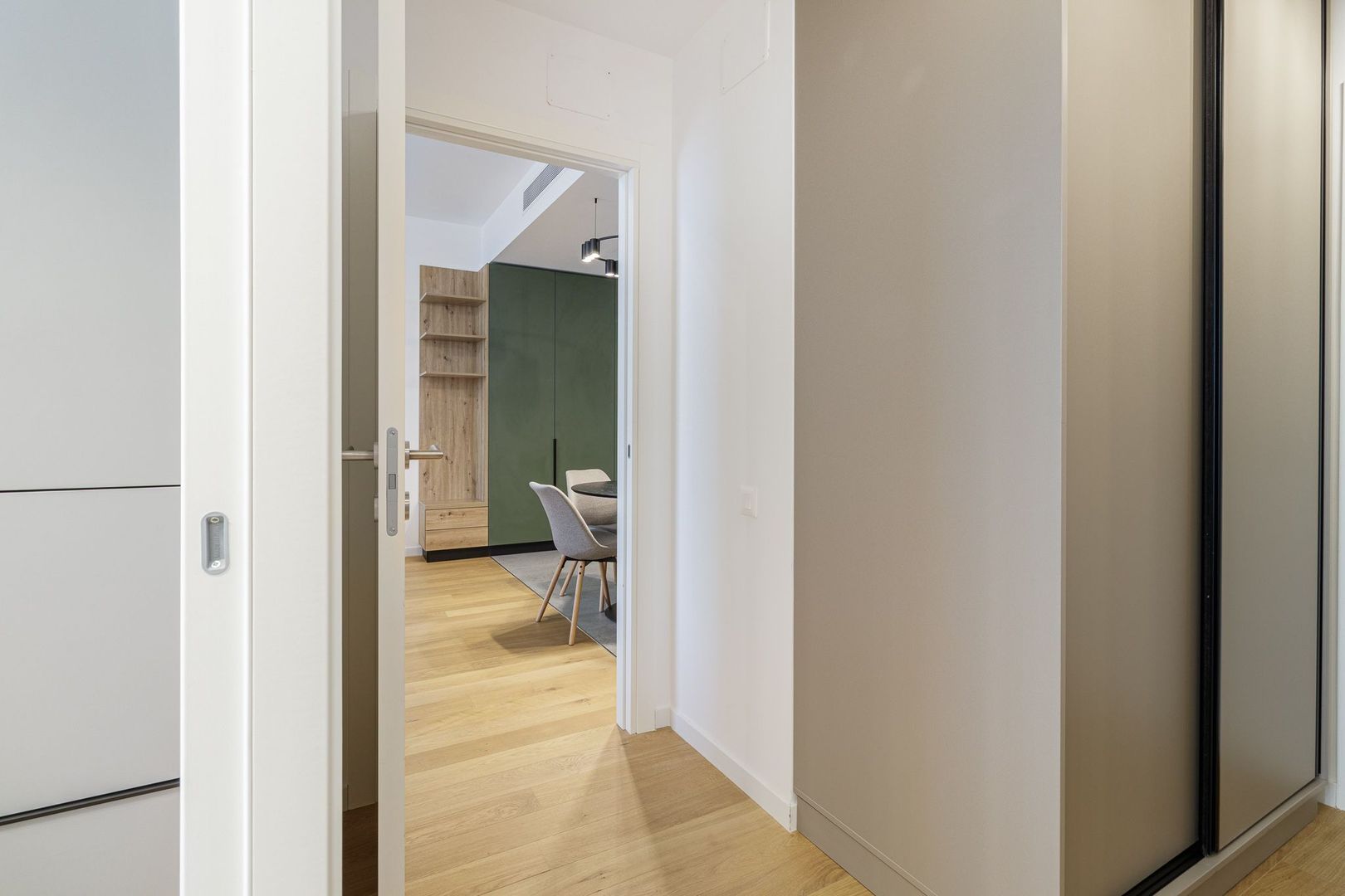 Apartament 2 Camere / LUX - Up-site by Atenor / Parcare EV / Piscina - Poză 17