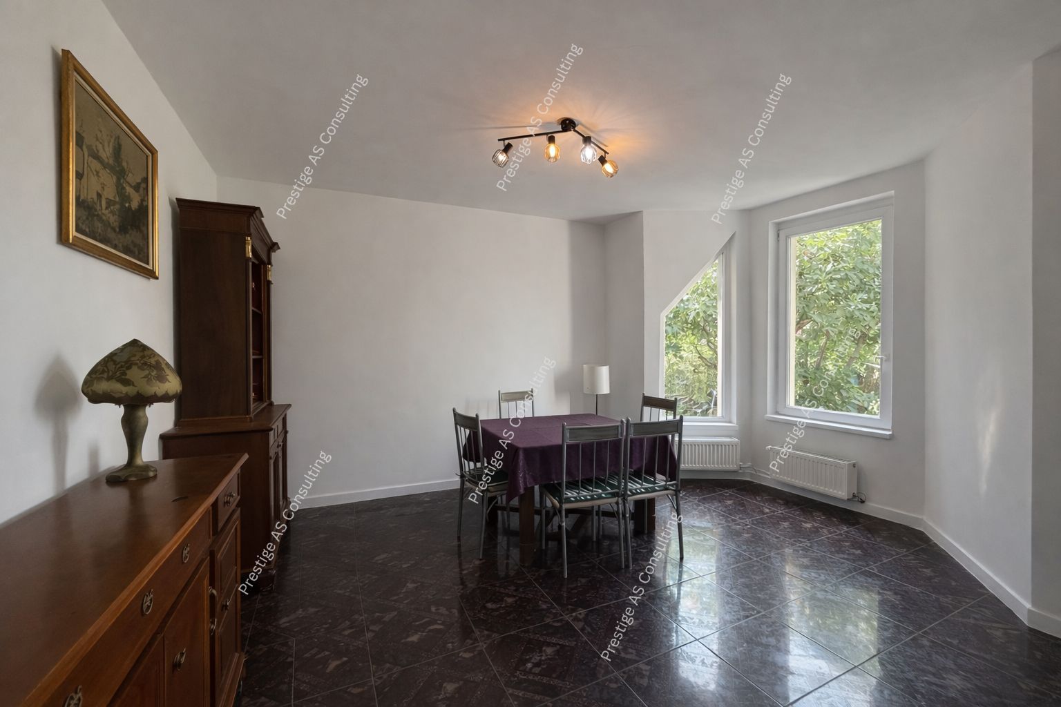 Vila individuala renovata complet | 6 camere | 500 mp teren | Str Jean Monnet - Poză 8