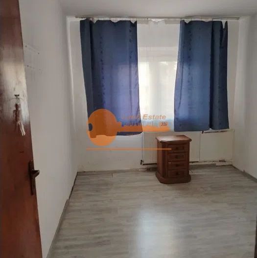 Apartament cu 4 camere in zona Gorjului - Poză 6