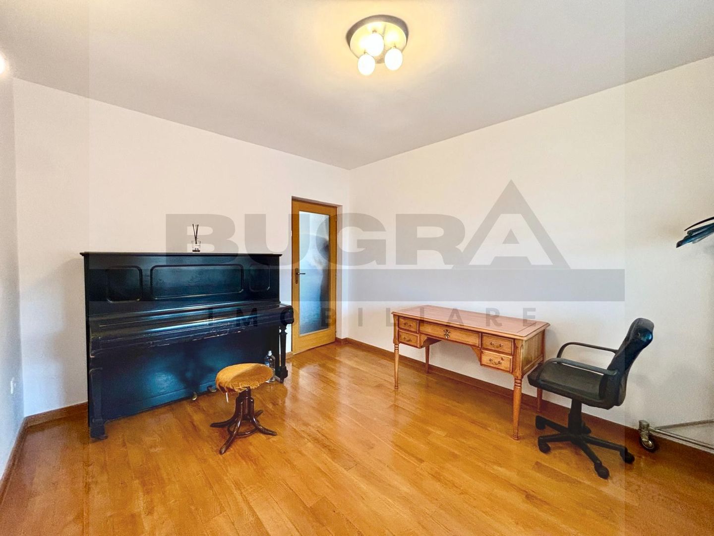 Apartament 3 camere 85mp, 2 bai, parcare, zona Alverna - Poză 9