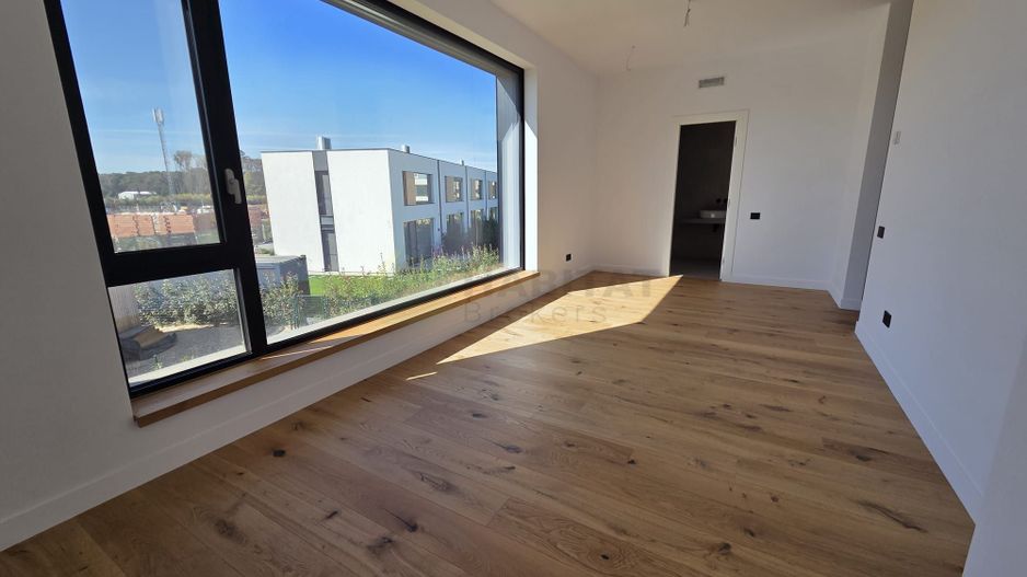 Vilă exclusivă în Amber Forest | 160 mp   | Teren 432 mp | 0% comision - Poză 11