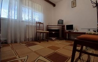 Decomandat! Vânzare apartament cu 3 in Targoviste- m11!