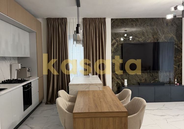 Apartament de inchiriat cu 2 camere și curte privată de 155 mp - Poză 1