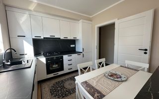 Apartament ultrafinisat 2 camere balcon 7.5 mp si parcare in Cristian - Poză 2