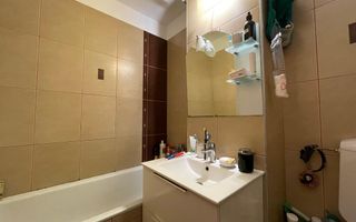 Apartament de vanzare cu 3 camere, in Dambul Rotund! - Poză 8