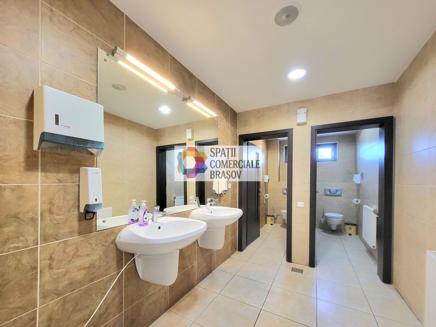 Spatiu de birouri la casa - 436 mp - Poză 7