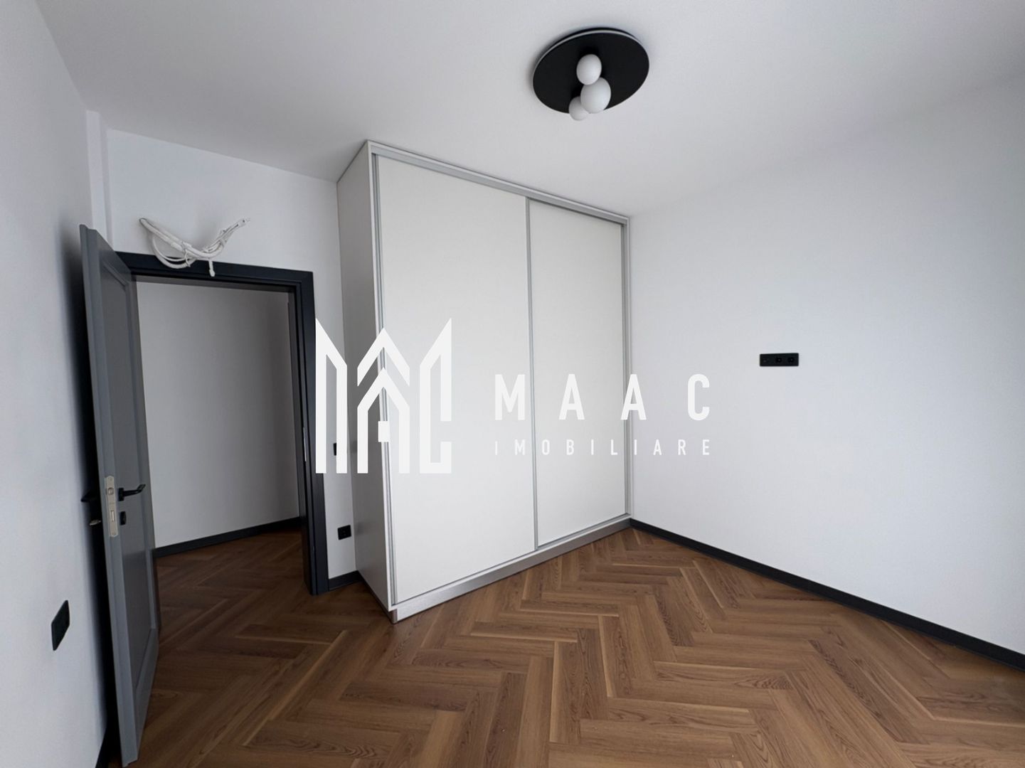 Apartament 3 camere  I 2 locuri de parcare I Turnisor - Poză 4