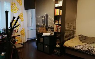 Apartament Complexul Studentesc cu centrala - Poză 2