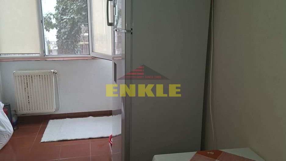 De inchiriat apartament cu 3 camere, zona Bulevard - Poză 4