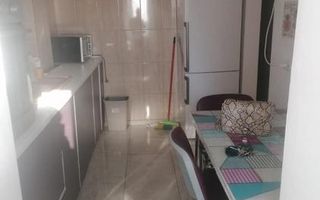 Apartament 3 camere de vânzare în zona centrală, Bd. Independenței nr. 7, Iași - Poză 2