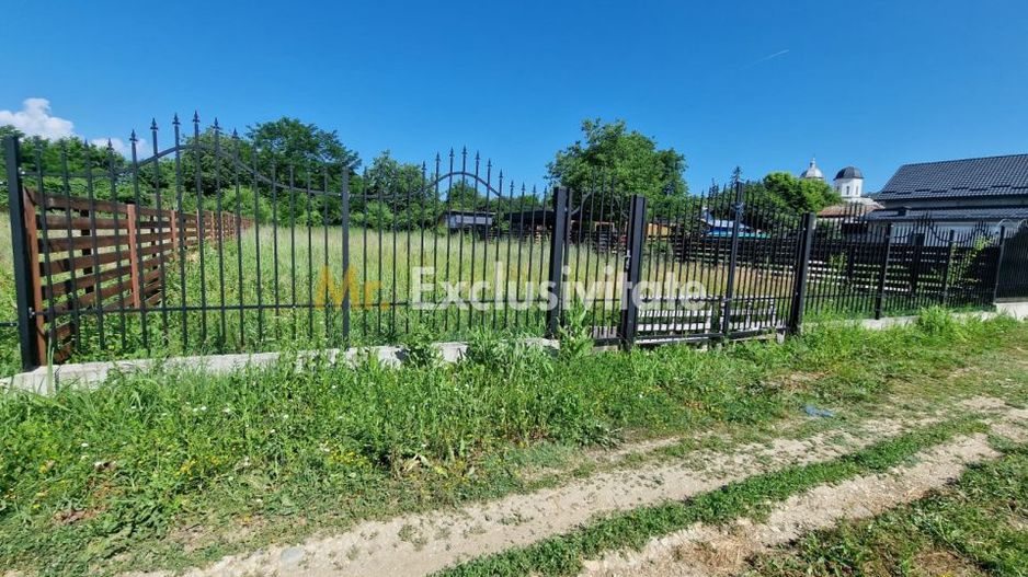 Teren  intravilan intrare Calinesti! - Poză 4