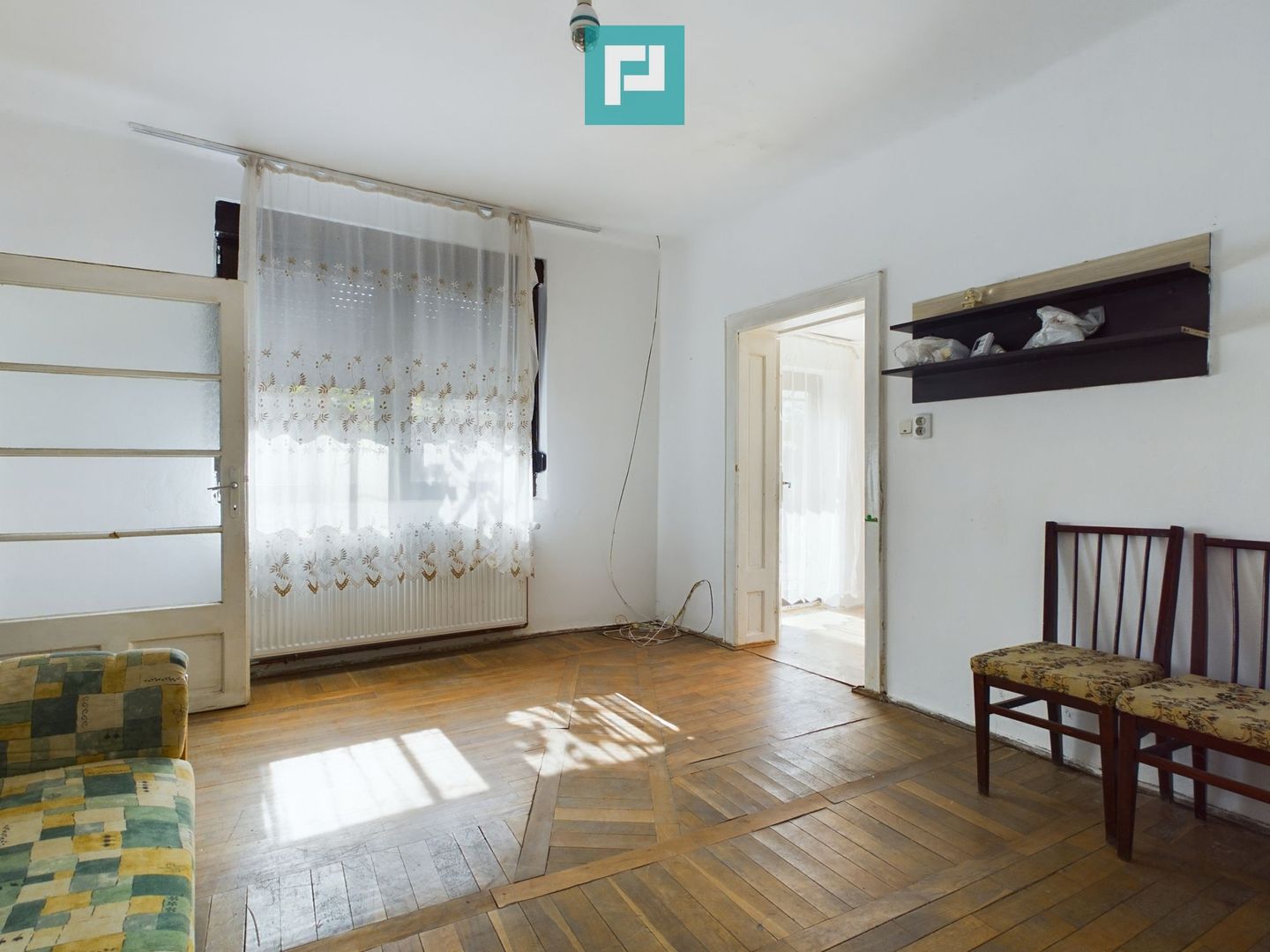 Casă 4 camere, zona centrală în Pâncota - Poză 9