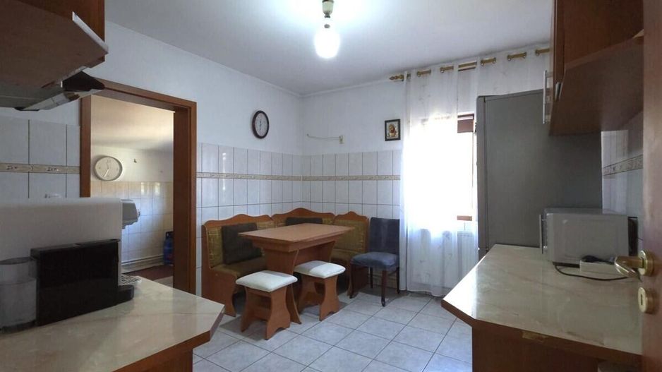 Castelu - Str. Florilor, casa din 2012, teren 737 mp si 106 mp utili - Poză 19