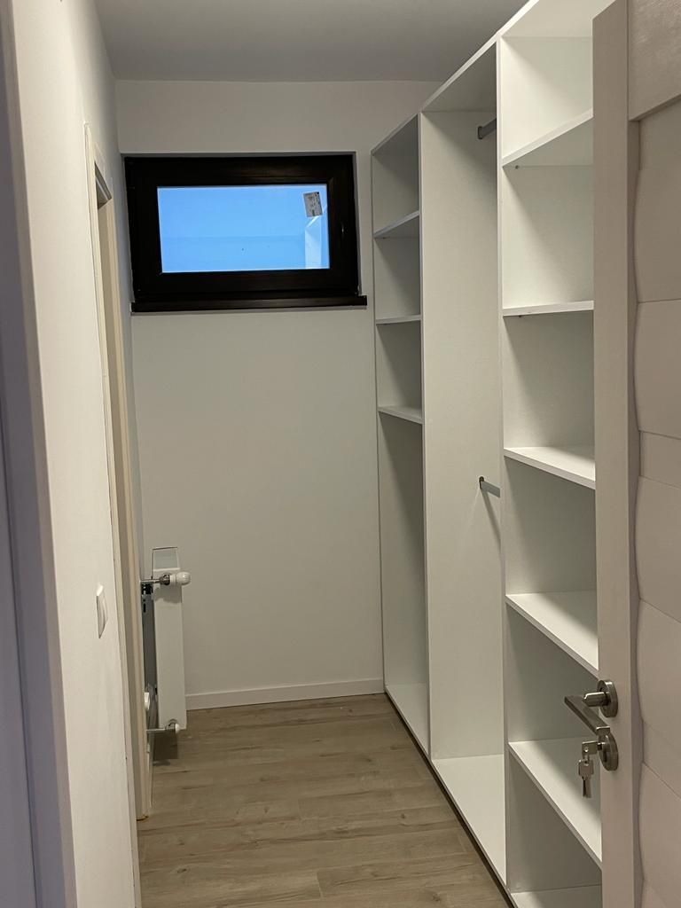 Vilă modernă 6 camere în Băneasa – Henri Coandă, curte proprie, dispon - Poză 7