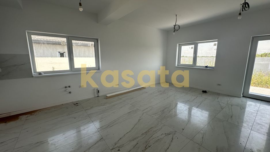 Casă Parter 🏡 | Bâcu 📍 | 3 Camere | Încălzire în Pardoseală - Poză 3