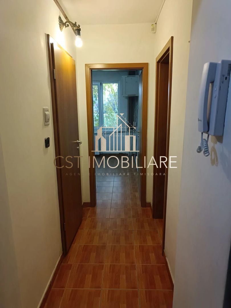 Apartament 2 camere, 60 mp, parter – Zona Stadion - Poză 3